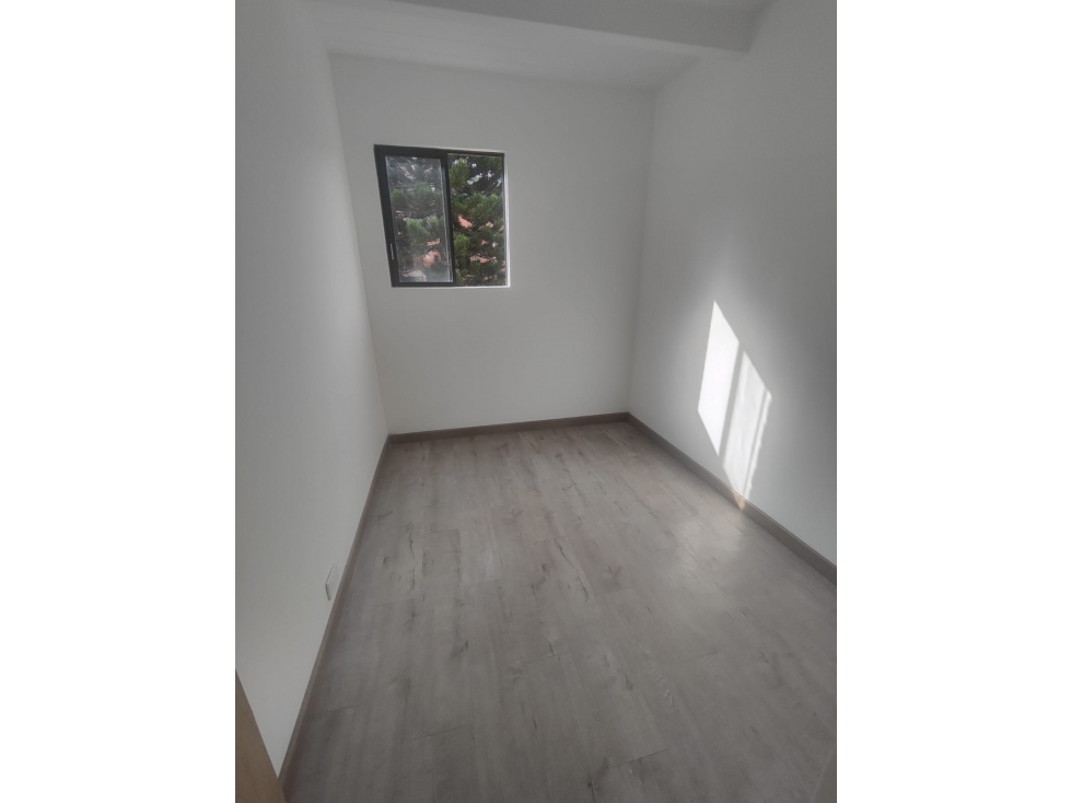 se vende apartamento en excelente ubicación — foto 4