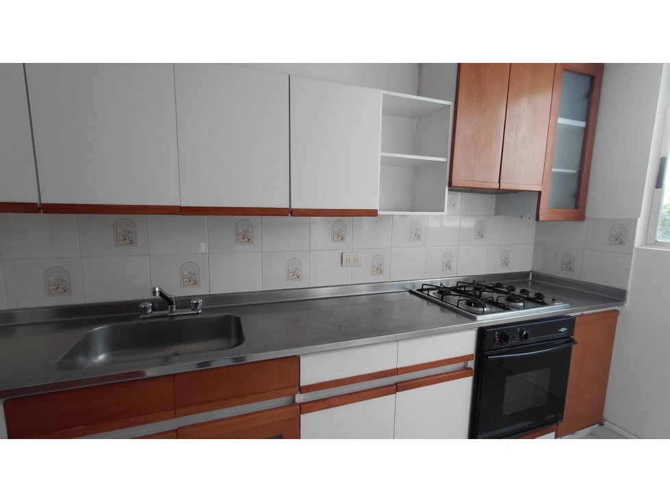 APARTAMENTO EN ARRIENDO SECTOR LA MOTA