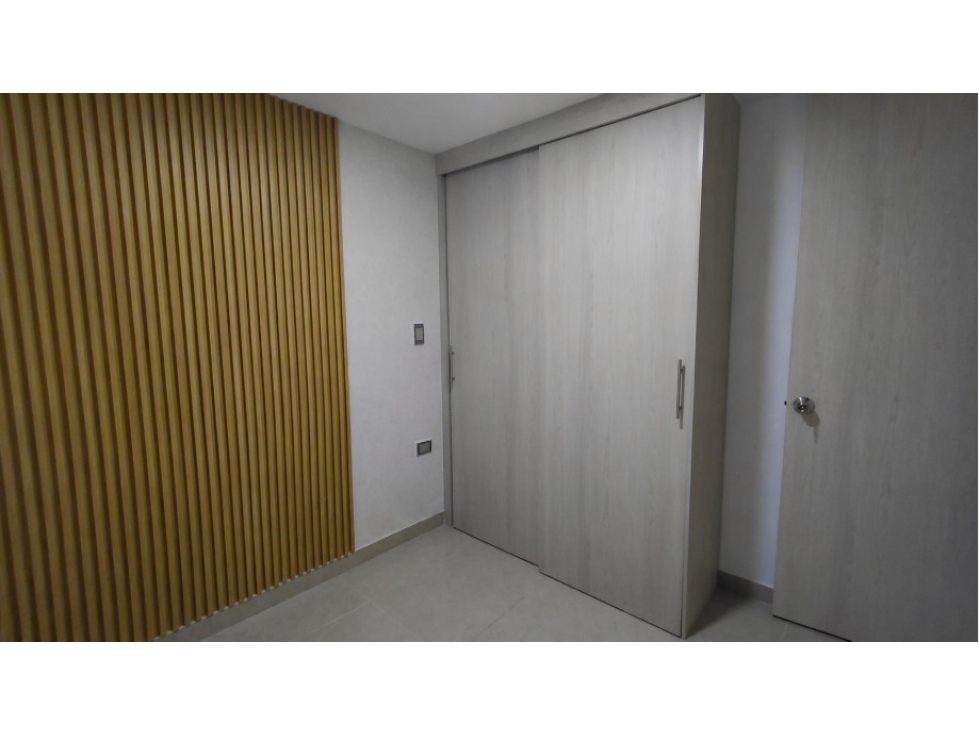 APARTAESTUDIO INTERNO EN ARRIENDO SECTOR SAN JAVIER — foto 4