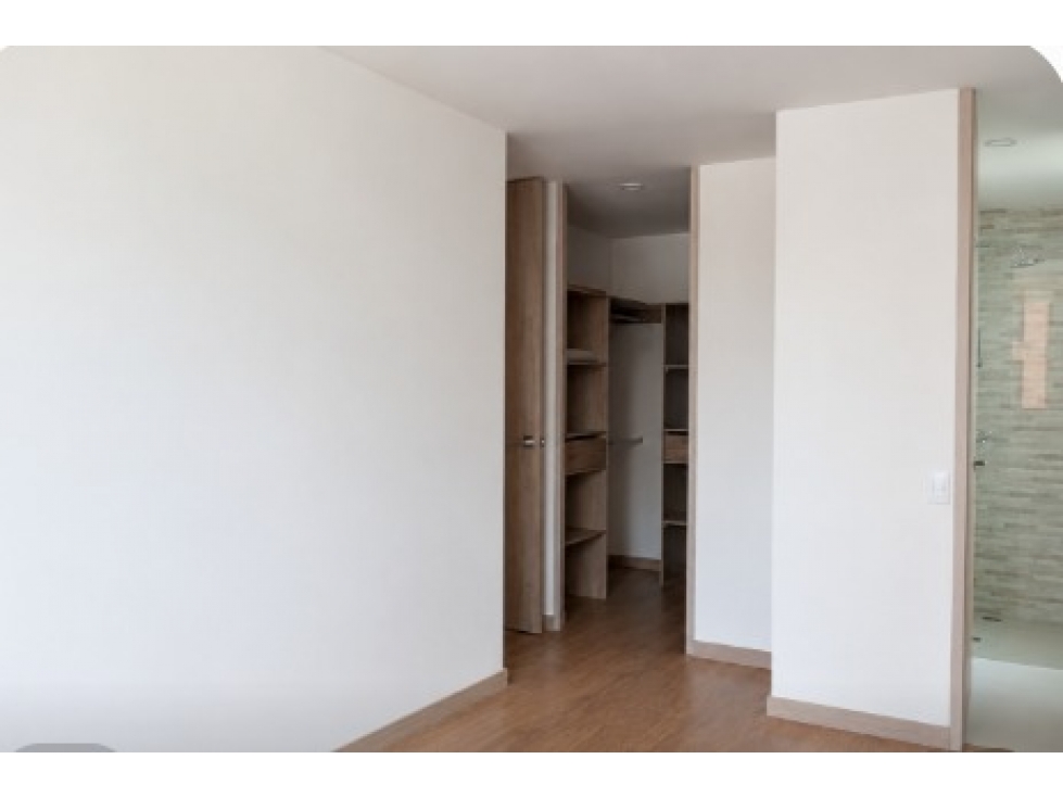 APARTAMENTO EN ARRIENDO , EXCELENTE UBICACION — foto 5