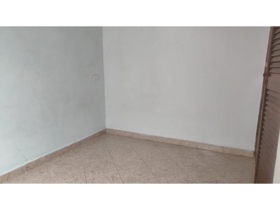 APARTAMENTO EN ARRIENDO SECTOR PRADO CENTRO — foto 3