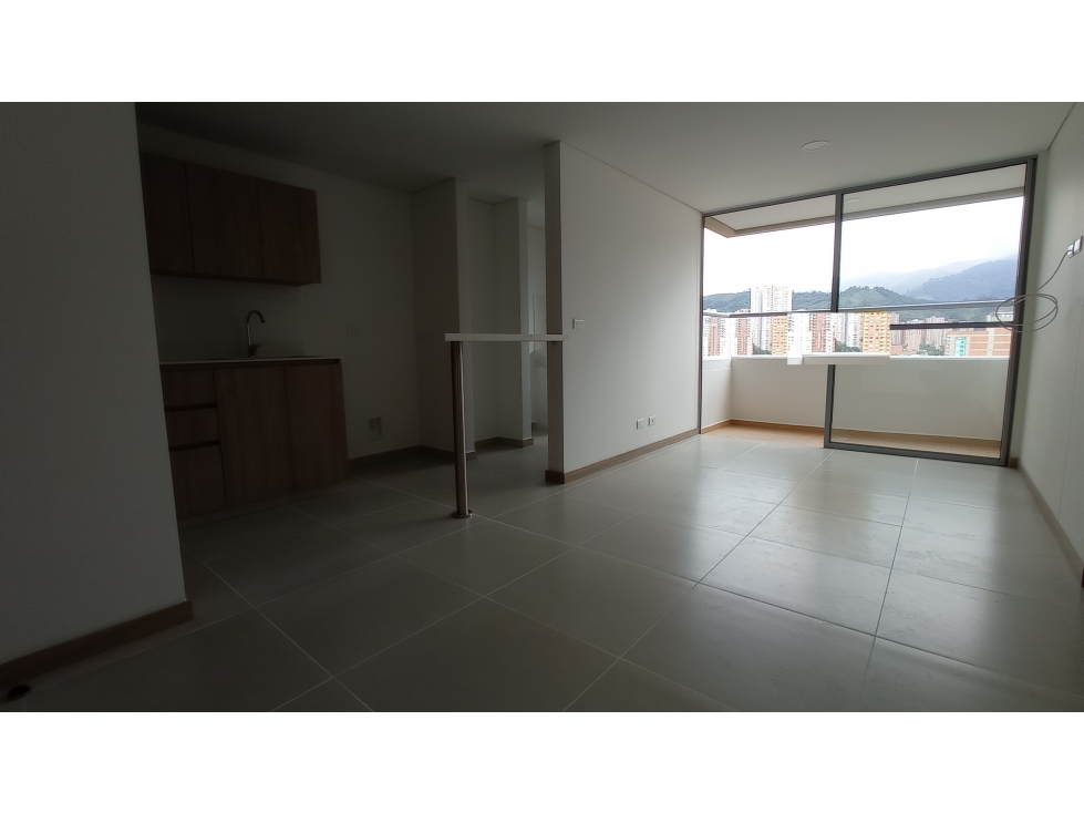 Apartamento con excelente ubicación para el Arriendo. — foto 5