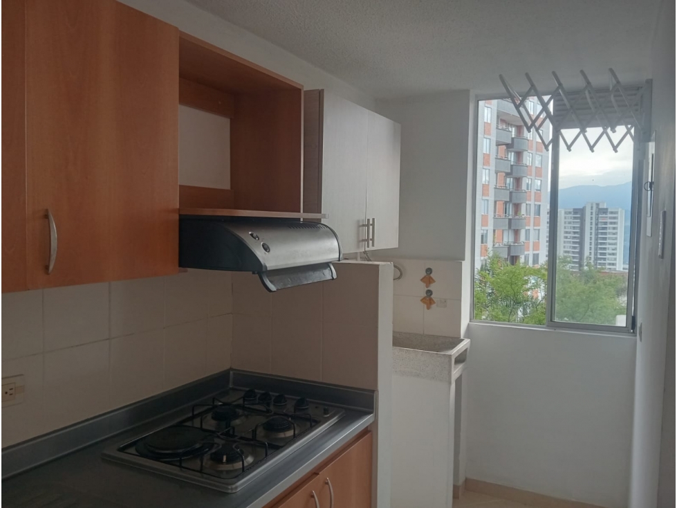 Apartamento con excelente ubicación para el Arriendo. — foto 5