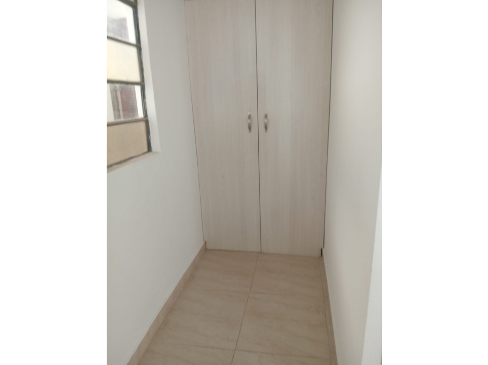 APARTAESTUDIO EN ARRIENDO EN GUAYABAL — foto 3