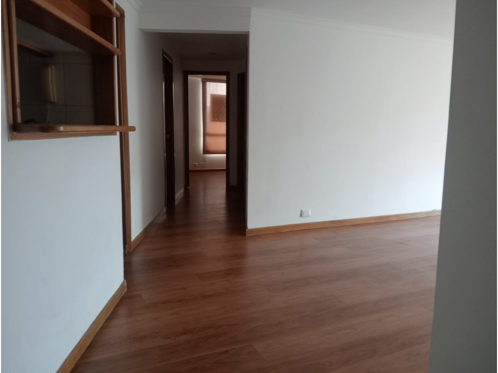 APARTAMENTO EN ARRIENDO SECTOR POBLADO — foto 3
