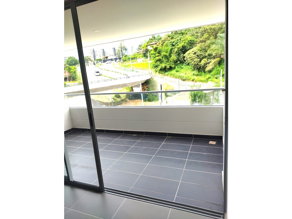 ARRIENDO ESPECTACULAR APARTAMENTO PARA ESTRENAR EN LA ABADIA — foto 4