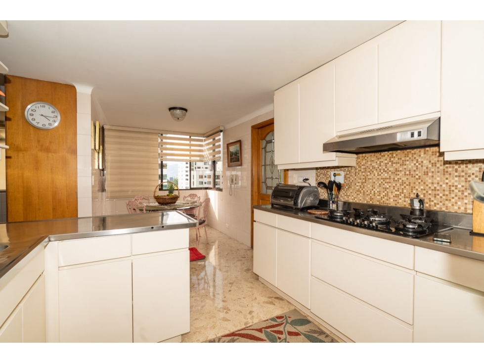 APARTAMENTO EN ARRIENDO SECTOR POBLADO — foto 3