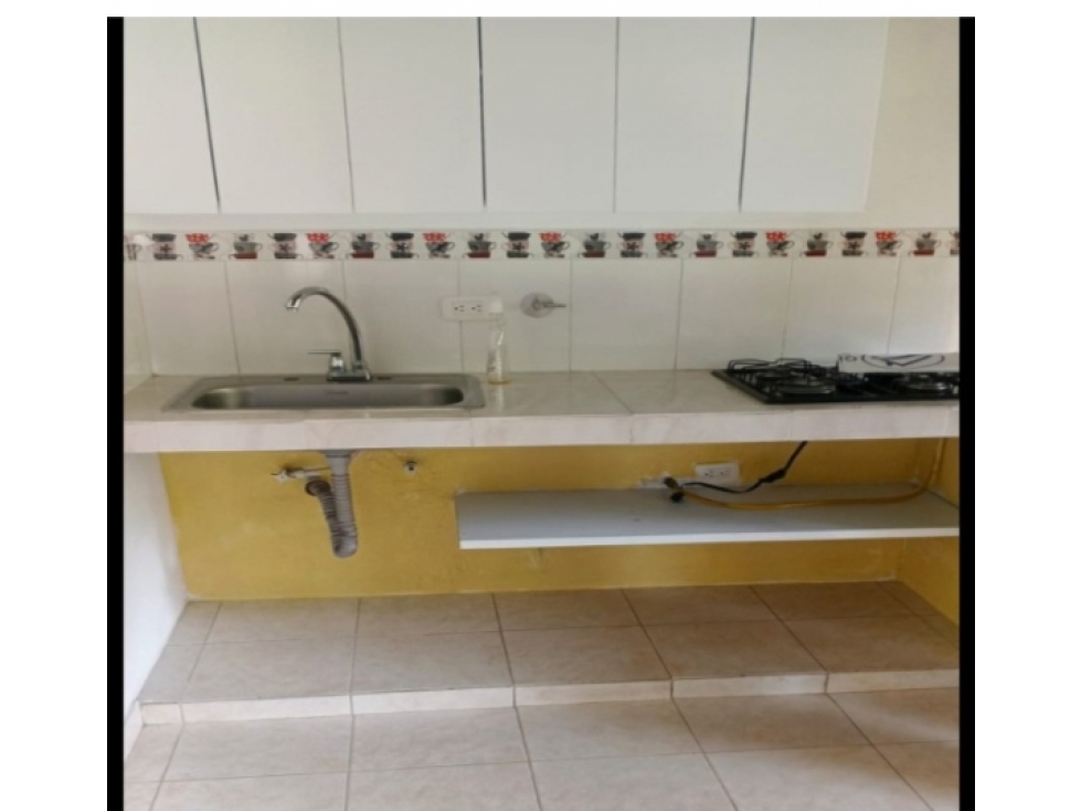 APARTAMENTO EN ARRIENDO GUYABAL LA COLINITA — foto 3