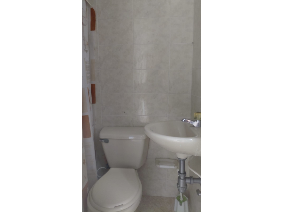 APARTAMENTO EN ARRIENDO SECTOR PRADO CENTRO — foto 5