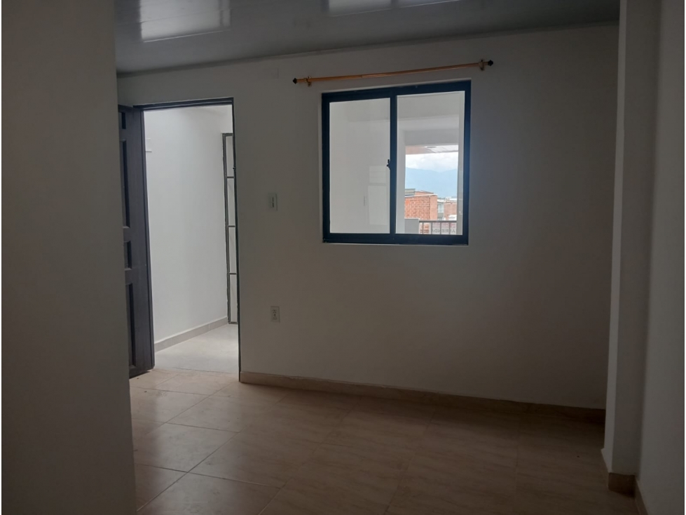 APARTAESTUDIO EN ARRIENDO EN GUAYABAL — foto 4