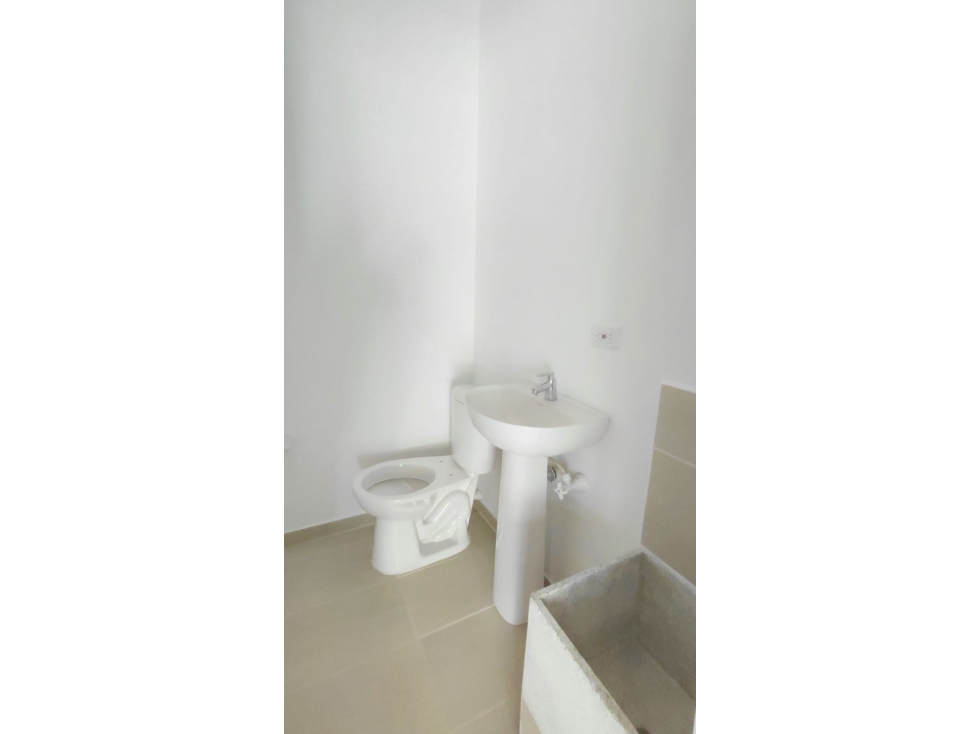 LOCAL EN ARRIENDO SECTOR PARQUE BELEN - 5
