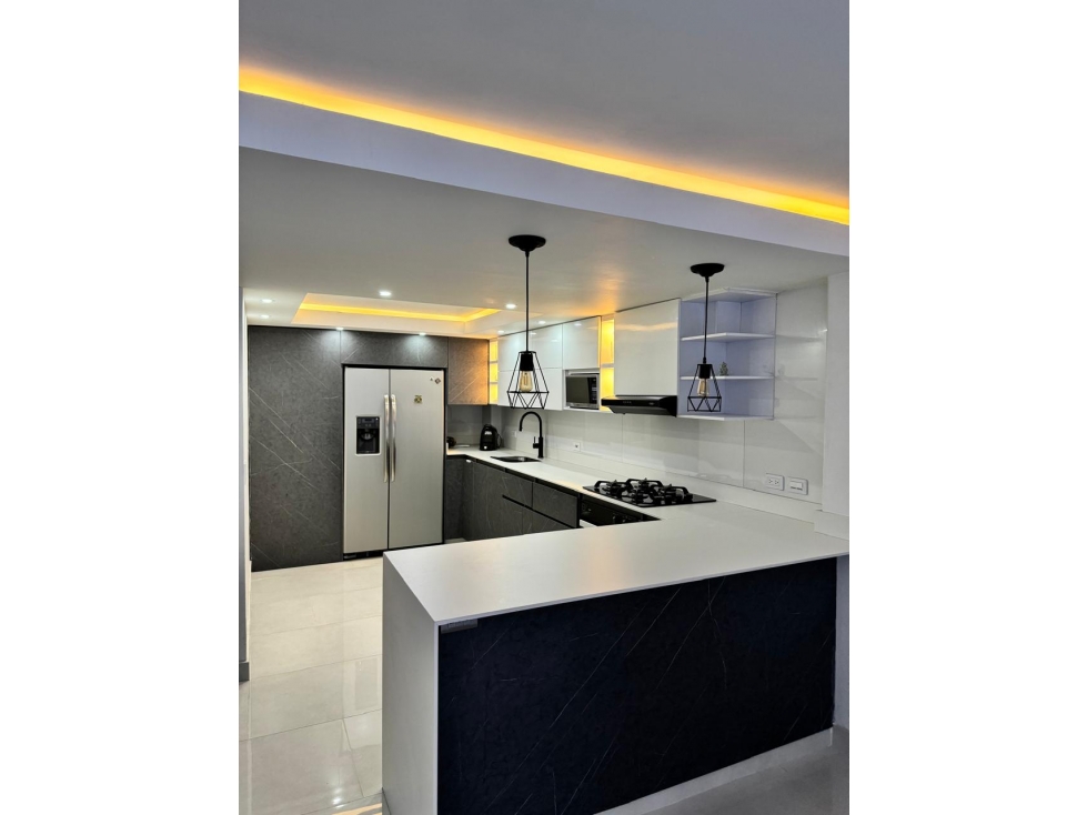 Casa con excelentes acabados, y ubicación estratégica para la venta. — foto 6