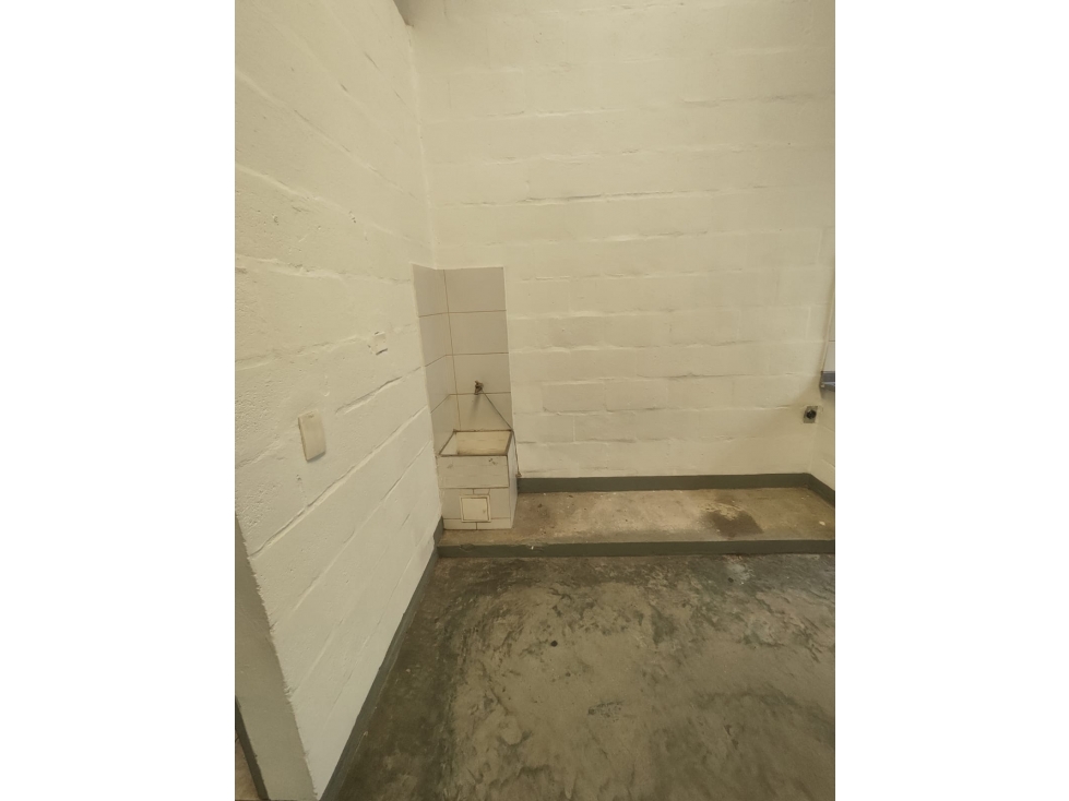 Se arrienda una Bodega en buena ubicación — foto 4