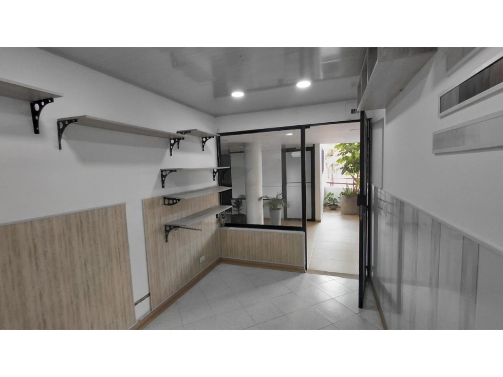 LOCAL EN ARRIENDO SECTOR PARQUE LLERAS