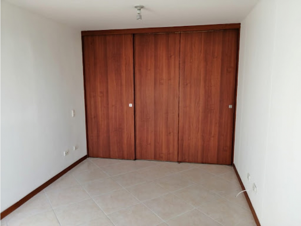 APARTAMENTO EN VENTA SECTOR LA MOTA — foto 6