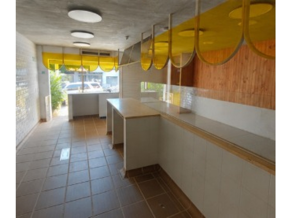 LOCAL EN ARRIENDO SECTOR LAURELES
