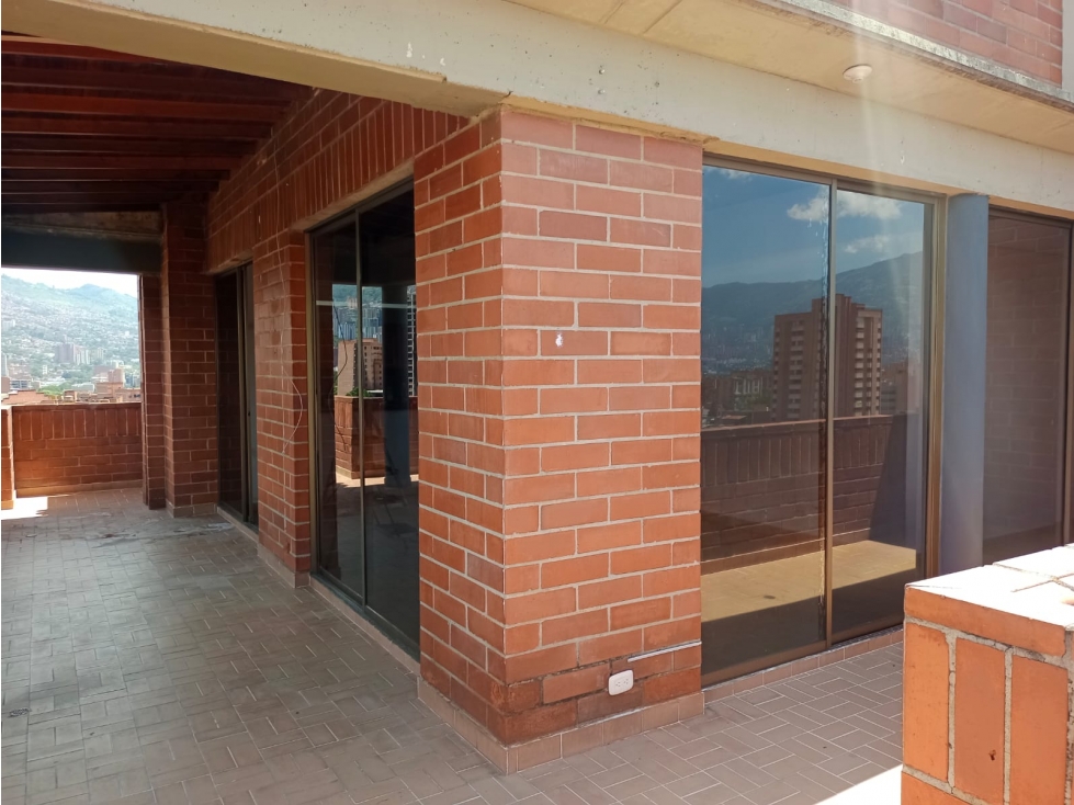 PENTHOUSE EN ARRIENDO SECTOR LAURELES — foto 3