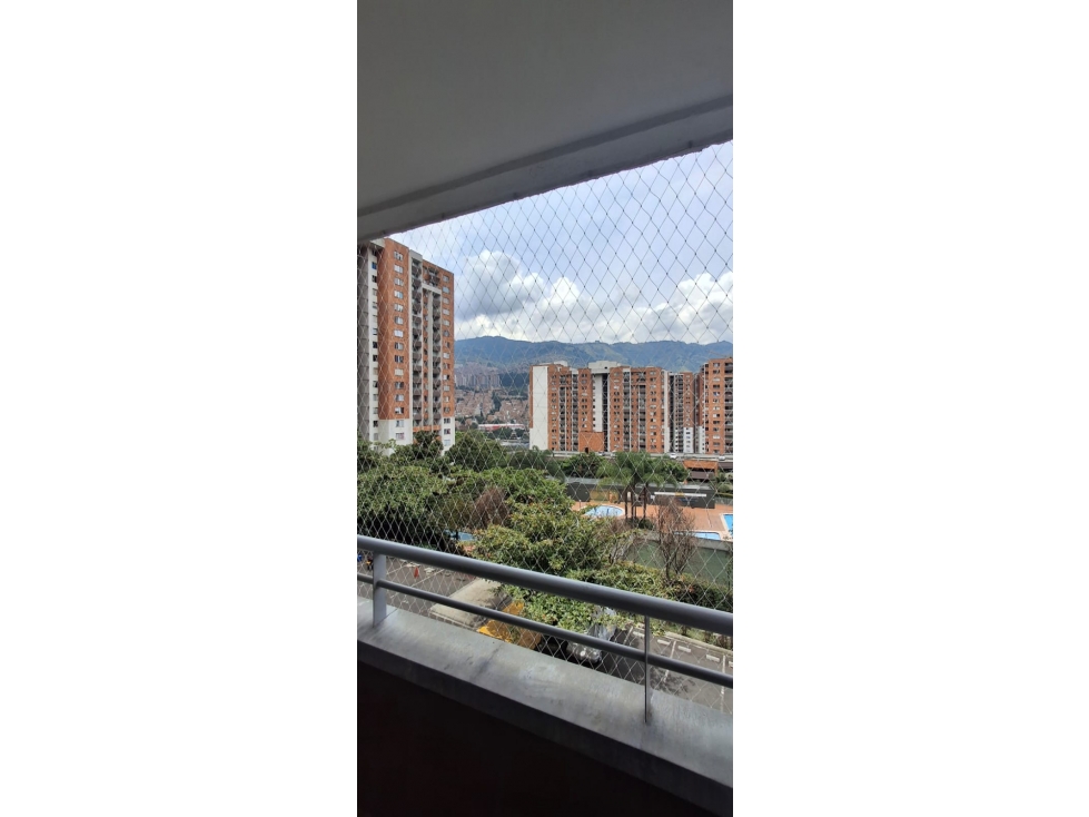 EXCELENTE APARTAMENTO PARA EL ARRIENDO EN BELLO