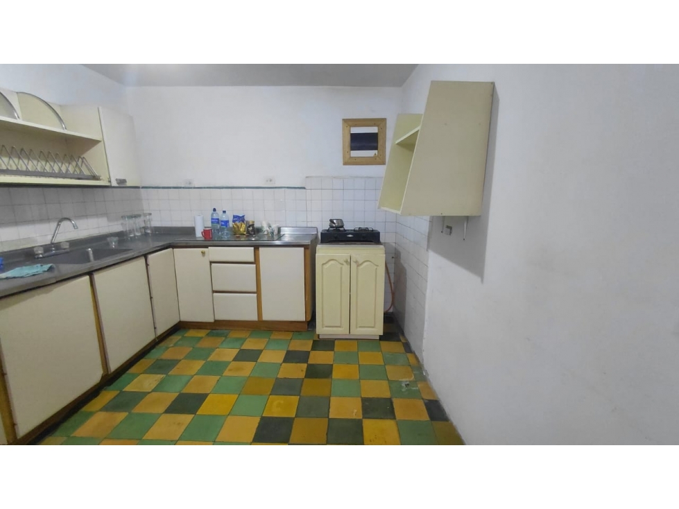 CASA PARA EL ARRIENDO EN EXCELENTE SECTOR DE MANILA — foto 2