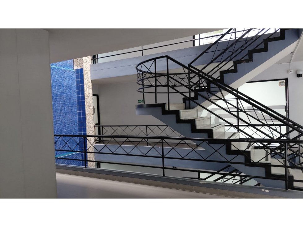 OFICINA EN ARRIENDO SECTOR LAURELES — foto 2