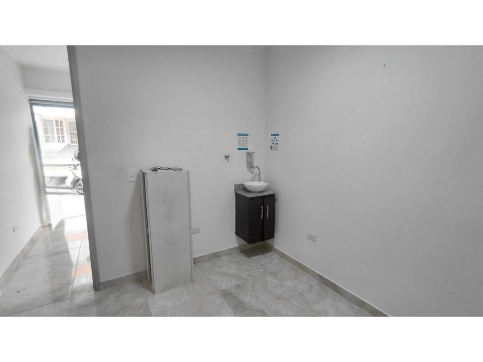 LOCAL EN ARRIENDO SECTOR BELEN ROSALES