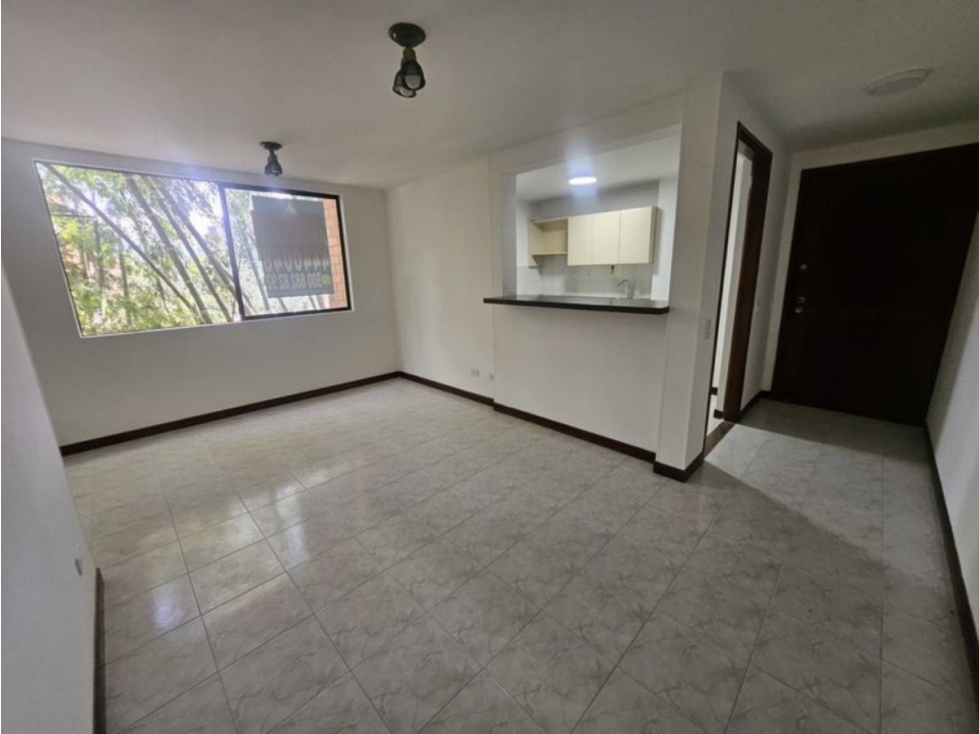 APARTAMENTO EN ARRIENDO EN POBLADO TESORO — foto 2
