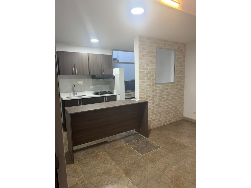 APARTAMENTO EN ARRIENDO SECTOR VELODROMO — foto 2