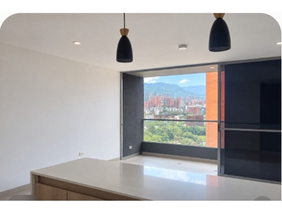 APARTAMENTO EN ARRIENDO , EXCELENTE UBICACION
