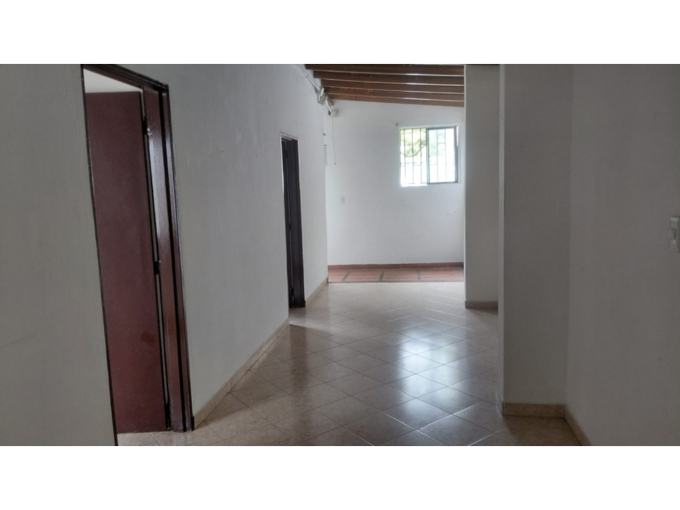 APARTAMENTO EN ARRIENDO SECTOR PRADO CENTRO