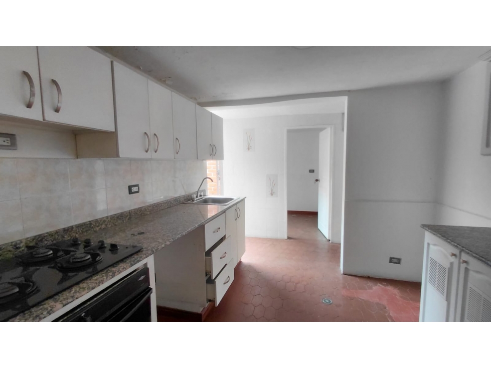 CASA EN VENTA SECTOR LA MOTA