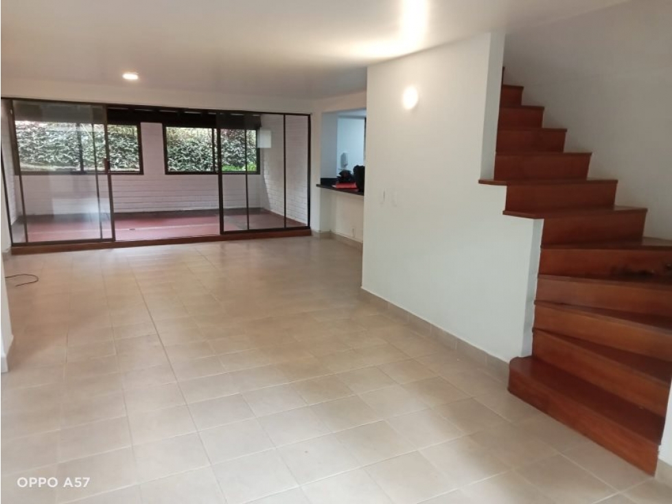 AMPLIO Y COMODO APARTAMENTO EN ARRIENDO EN LA ABADIA — foto 5