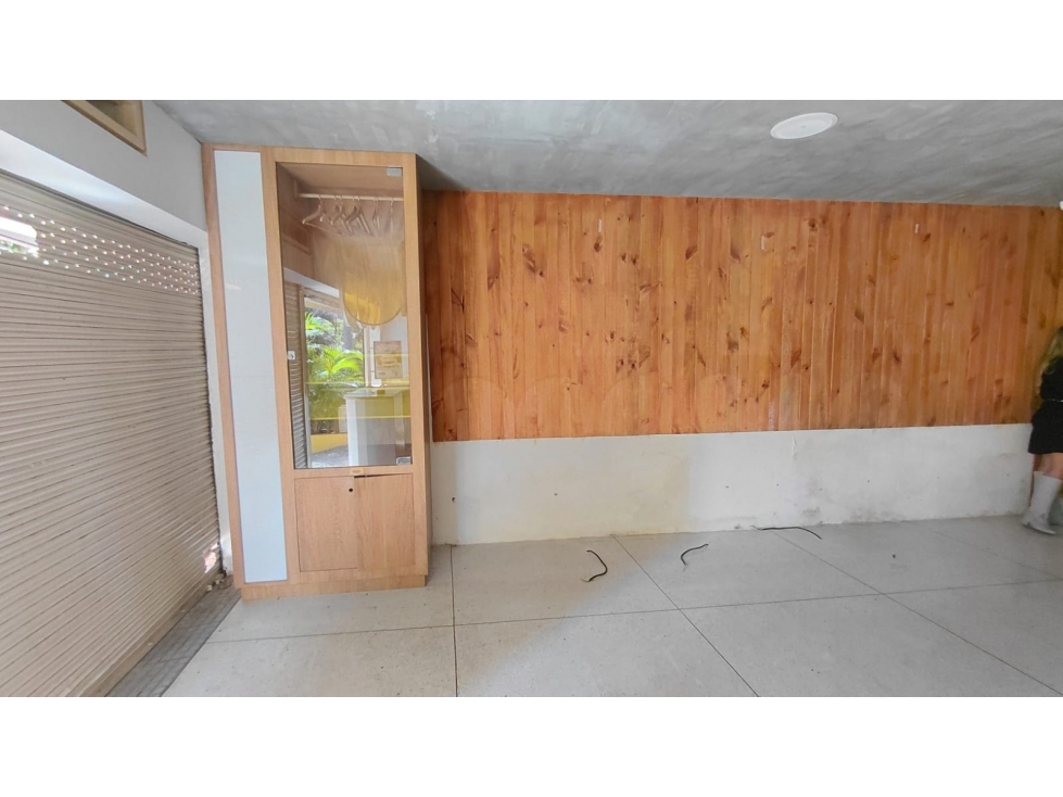 LOCAL EN ARRIENDO SECTOR LAURELES — foto 5