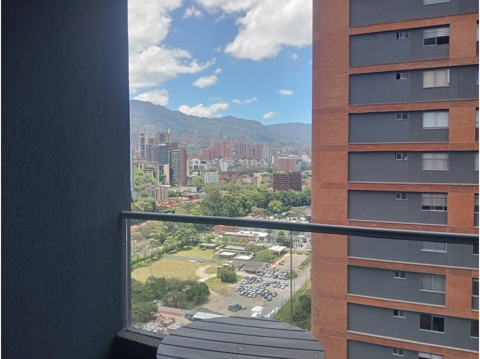 APARTAMENTO EN ARRIENDO , EXCELENTE UBICACION — foto 4