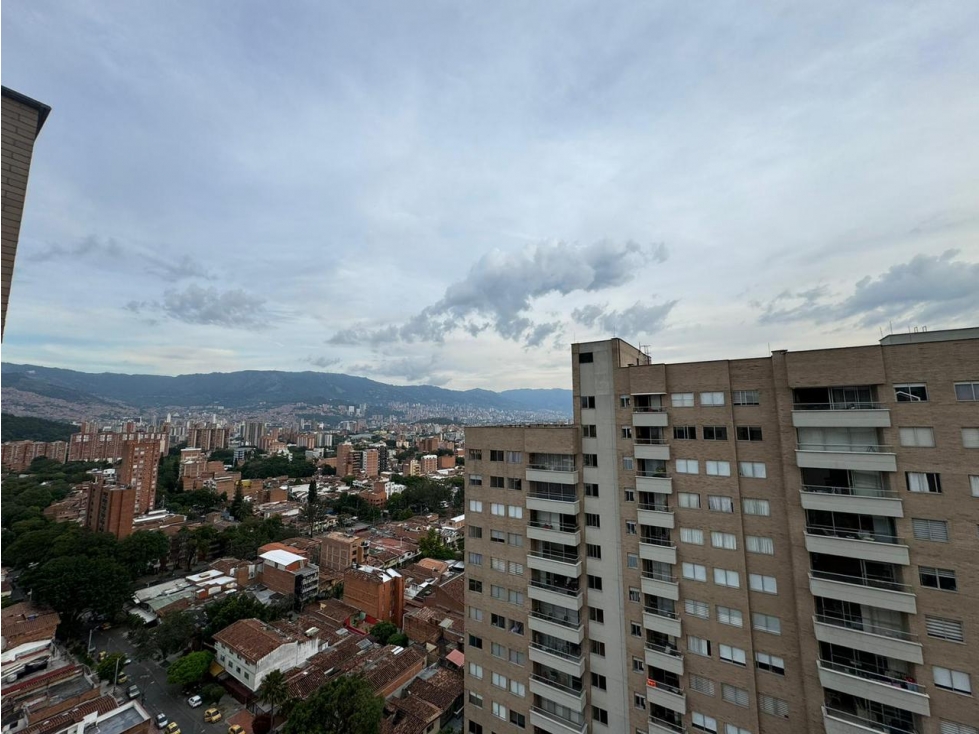EXCELENTE APARTAMENTO PARA LA VENTA EN CALASANZ — foto 6