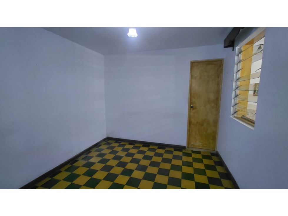 CASA PARA EL ARRIENDO EN EXCELENTE SECTOR DE MANILA — foto 5