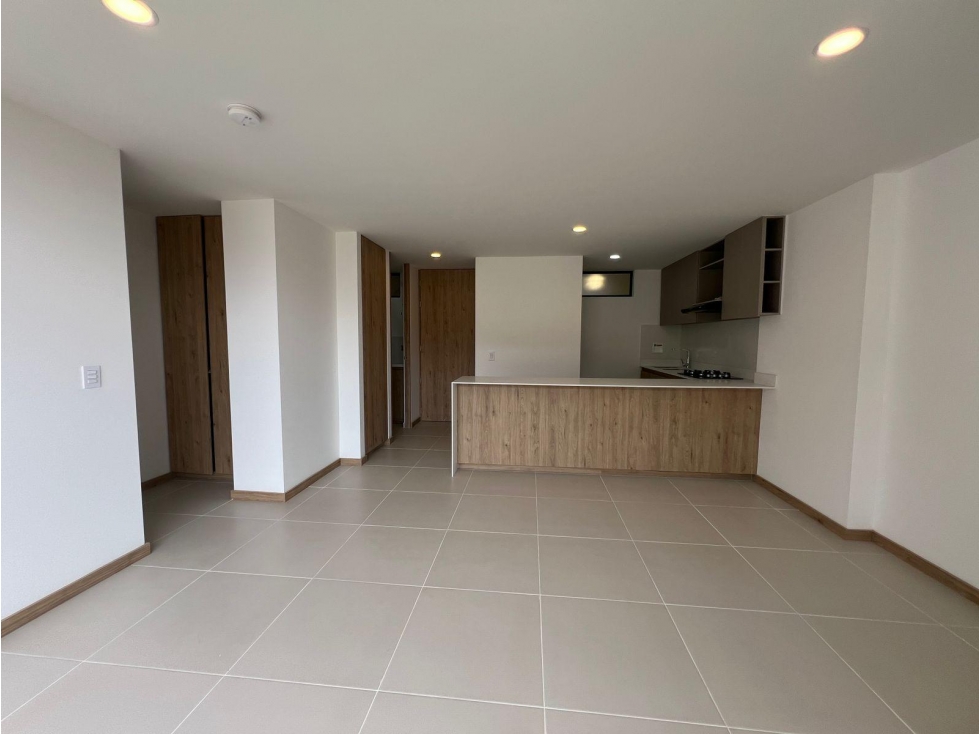 APARTAMENTO EN ARRIENDO EN ENVIGADO — foto 4