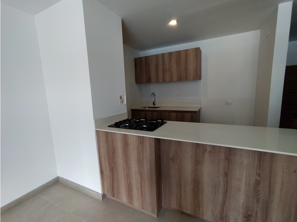 APARTAMENTO EN ARRIENDO SECTOR CIUDAD DEL RIO — foto 2
