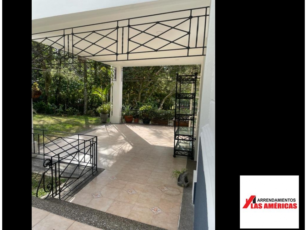 EXCELENTE CASA PARA EL ARRIENDO EN EL EL POBLADO LAS PALMAS - 1