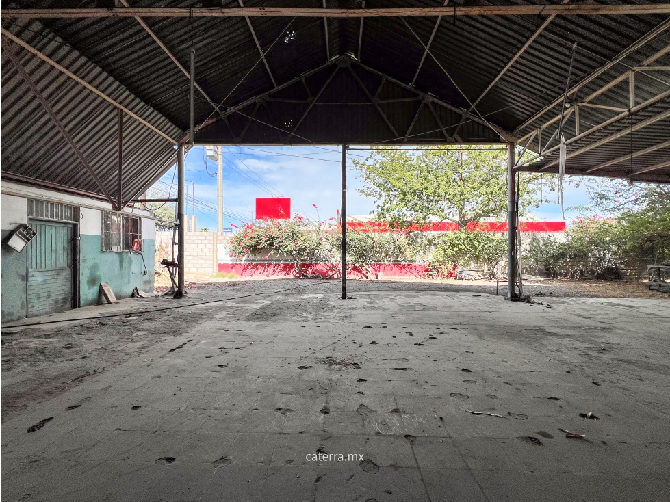 RENTA Bodega y Local Blvd. Quiroga - 6
