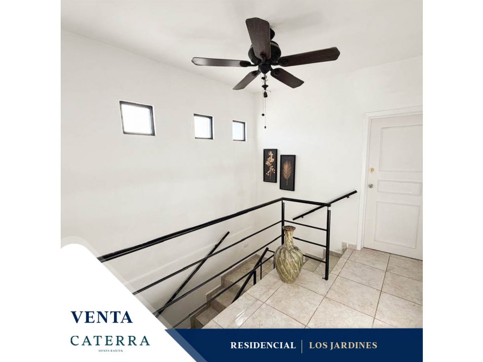 VENTA / Casa Colonia Los Jardines