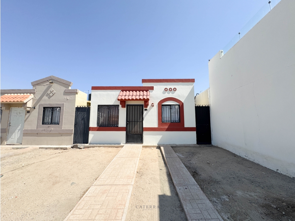 VENTA - RENTA / Casa Urbi Villa del Cedro