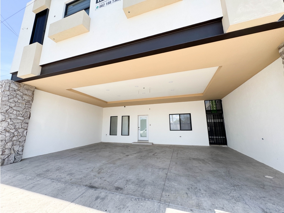 VENTA / Edificio con Oficinas Centenario - 5