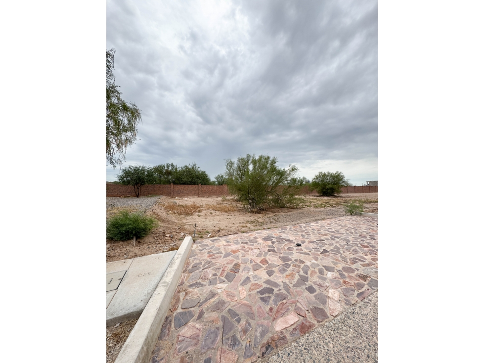 VENTA / Terreno Altozano — foto 4