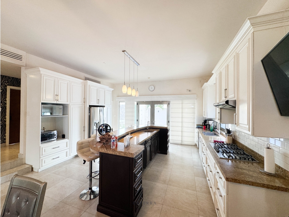 VENTA / Casa Puerta de Hierro — foto 5
