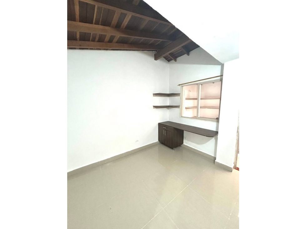 SE VENDE HERMOSO APARTAMENTO EN EL BARRIO CENTRAL, BELLO — foto 2