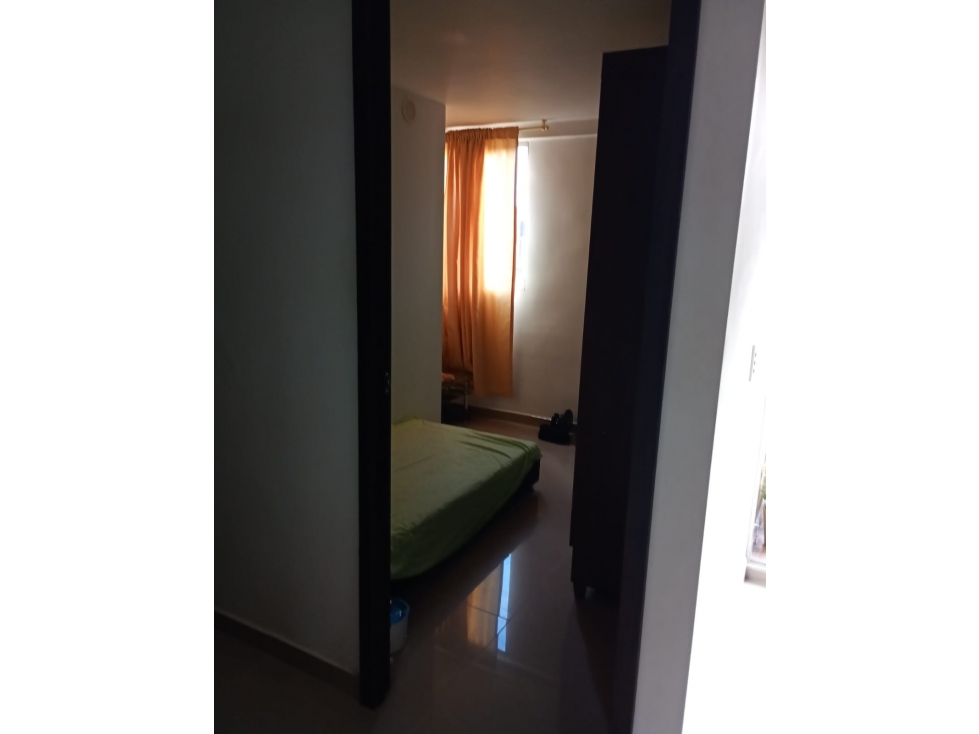SE VENDE HERMOSO APARTAMENTO EN UNIDAD RESIDENCIAL ARBOLEDA DEL CAMPO — foto 4