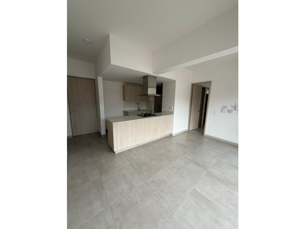 APARTAMENTO EN VENTA - C.R. ÁKI - SECTOR FABRICATO, BELLO