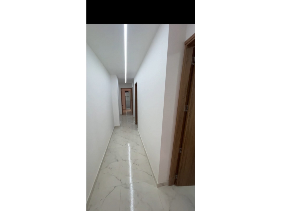 VENTA DE HERMOSO APTO PARA ESTRENAR A TRES CUADRAS DEL PARQUE DE BELLO — foto 3
