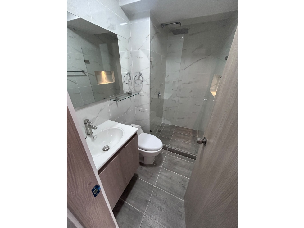INMOBILIARIA - APTO EN RENTA - C.R. ATLANTICA, SECTOR FABRICATO — foto 3
