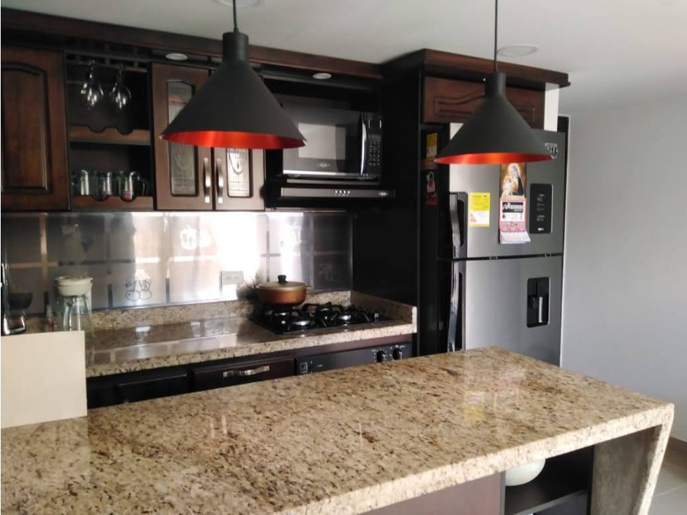 SE VENDE HERMOSO APARTAMENTO EN UNIDAD RESIDENCIAL ARBOLEDA DEL CAMPO — foto 2